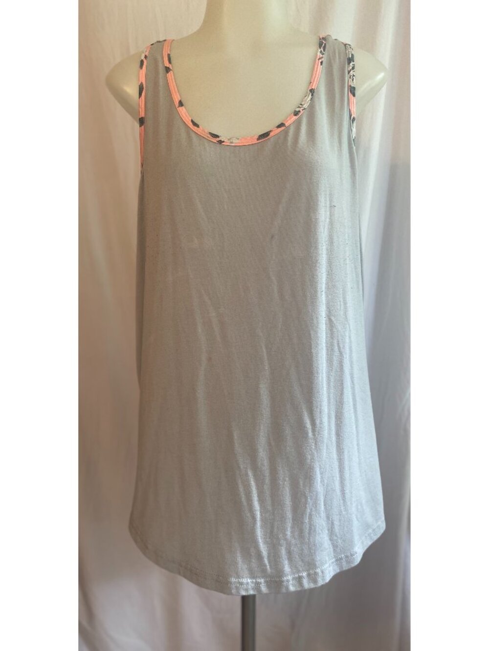 Bobbie Brooks Sleepewear Gray And Pink Floral Set With Sleeveless Tank/Shorts XL